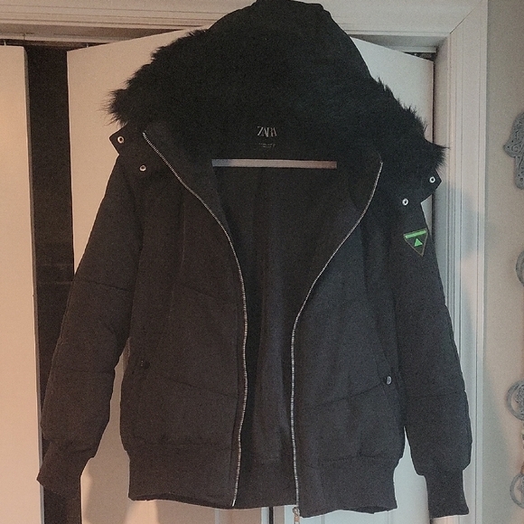 Zara Black Women's Jacket with Fur Hood - Picture 1 of 7